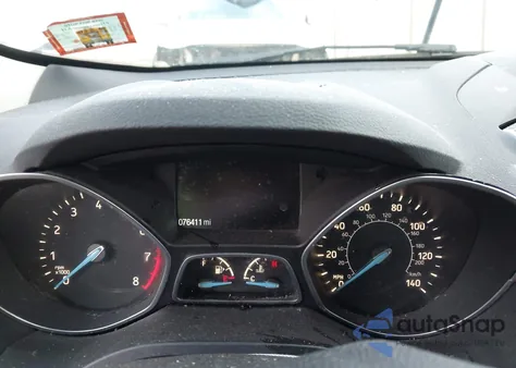 2017 Ford Escape Se z USA, uszkodzony, nr VIN 1FMCU9GD9HUA98086